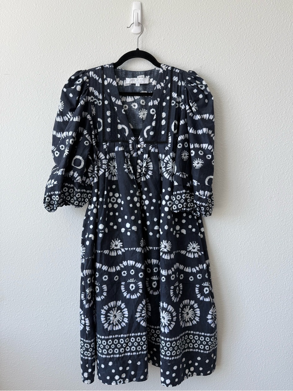 HUNTER BELL
JENKINS DRESS - TIE DYE - Picture 4 of 9